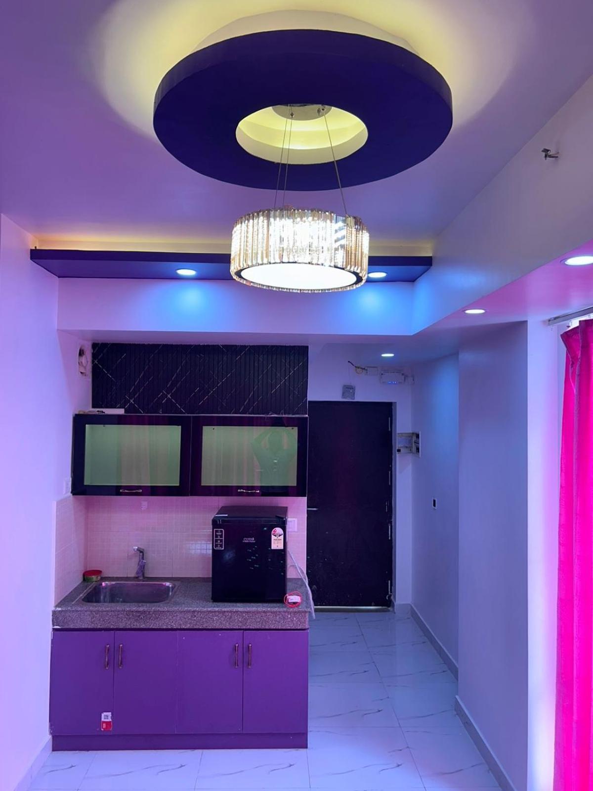 Dolphin Inn & Suites Manhattan Lucknow Eksteriør billede