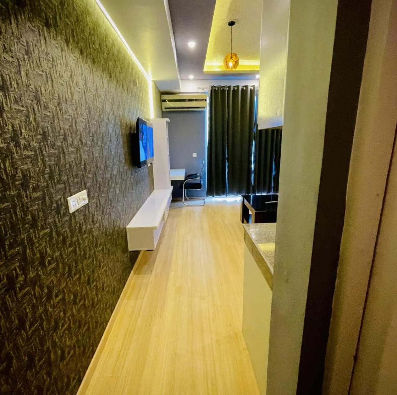 Dolphin Inn & Suites Manhattan Lucknow Eksteriør billede