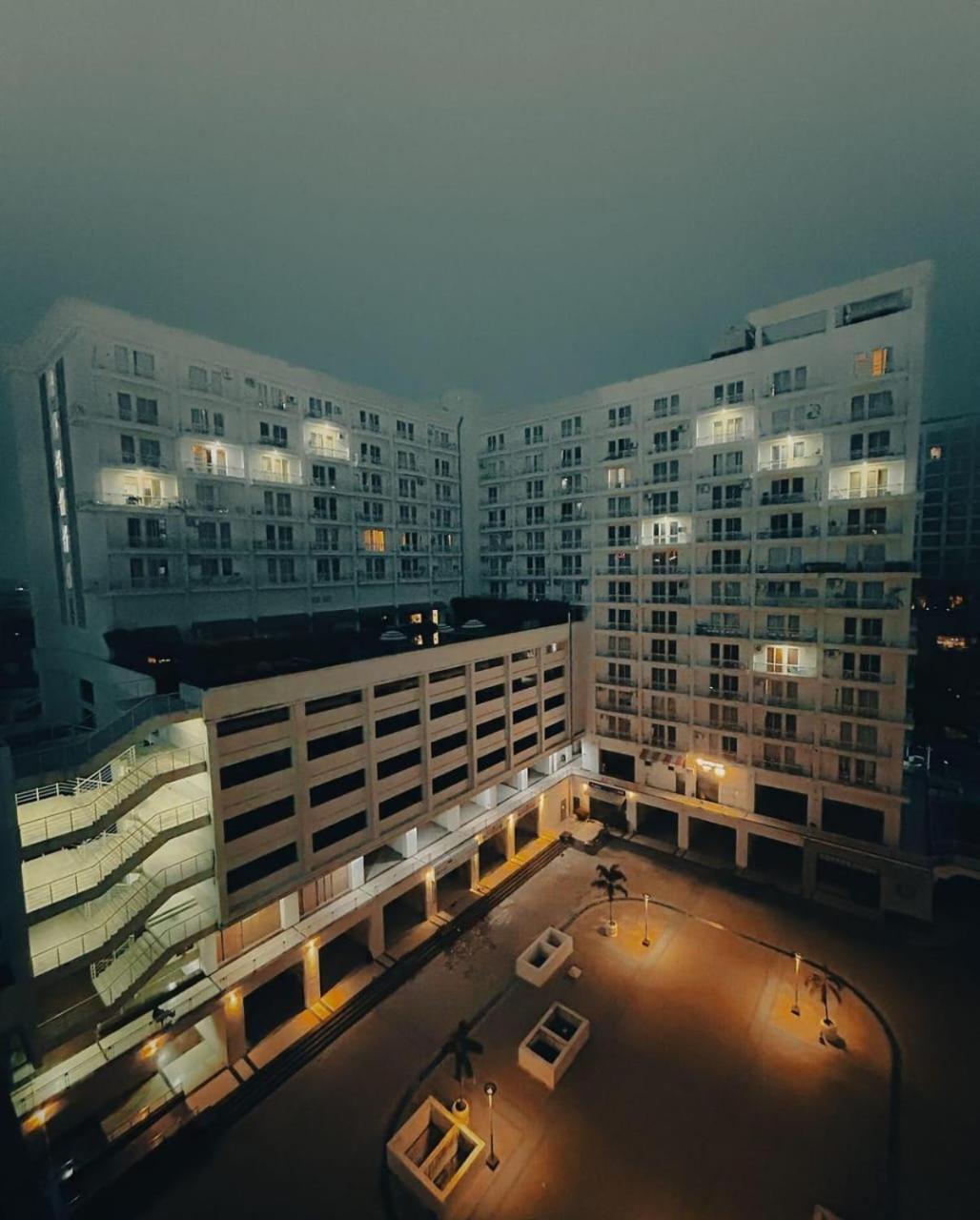 Dolphin Inn & Suites Manhattan Lucknow Eksteriør billede